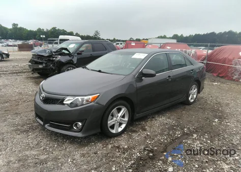 2012 Toyota Camry Se z USA, uszkodzony, nr VIN 4T1BF1FKXCU503968